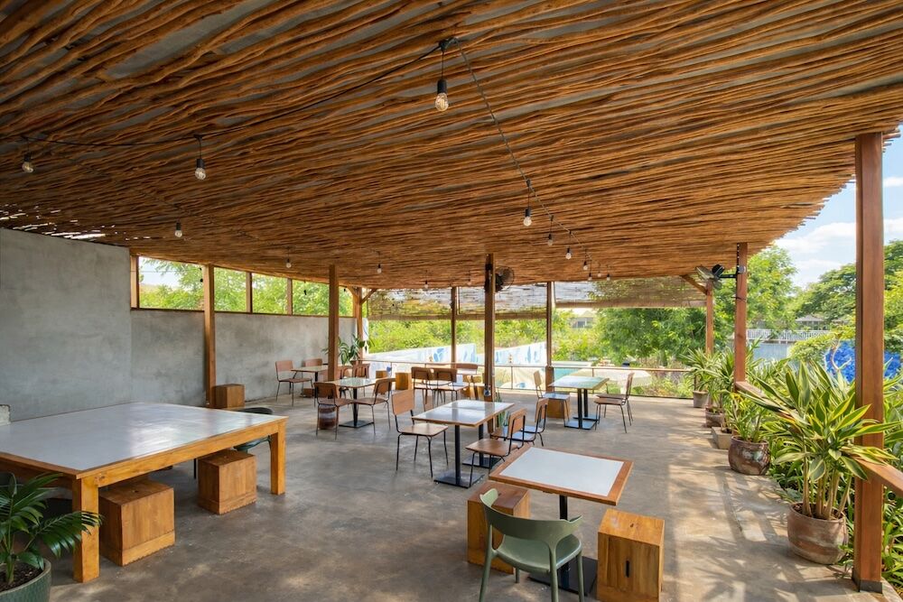 Sea Dog Cafe